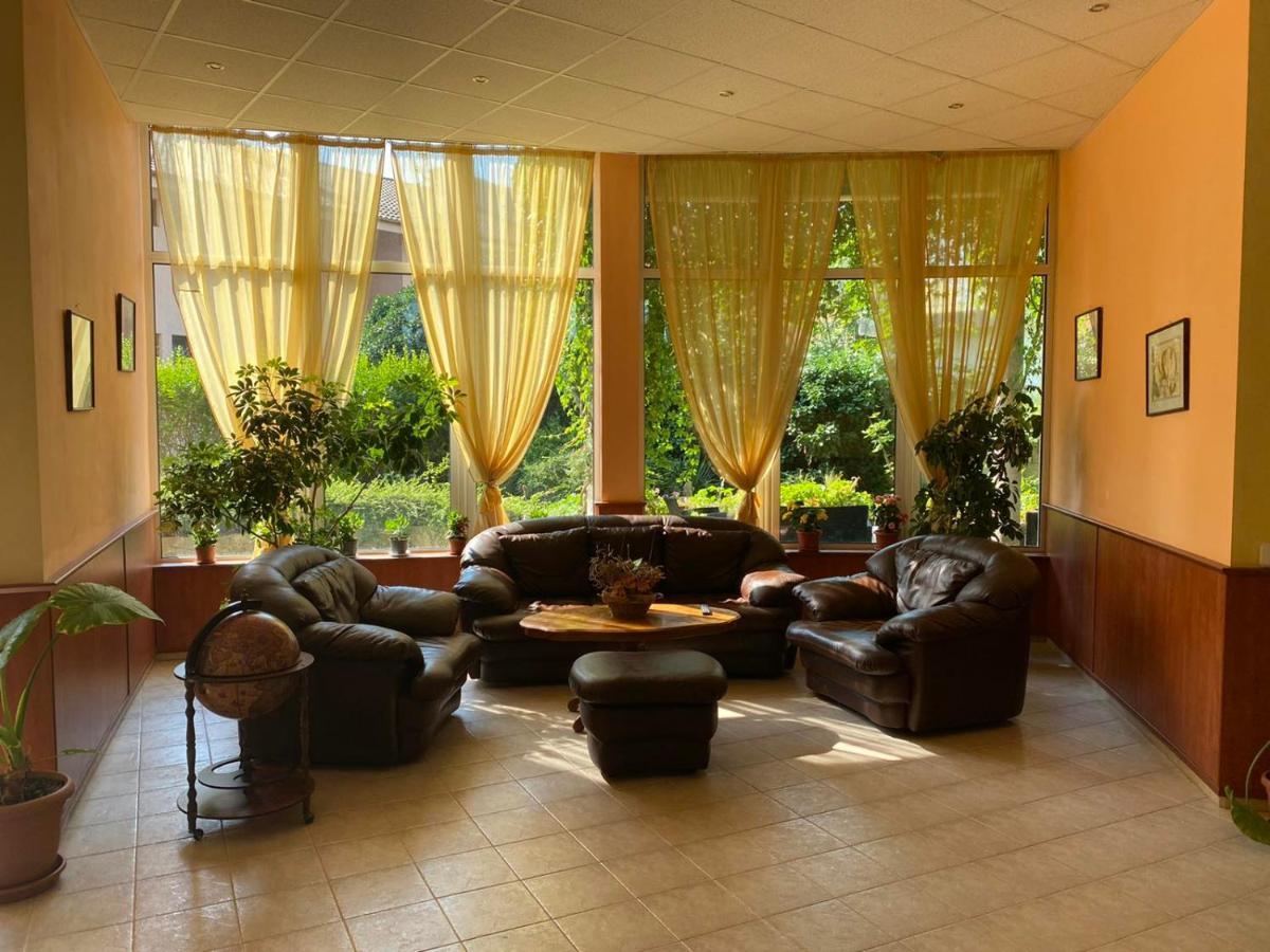 Pancho Family Hotel Кранево Екстер'єр фото